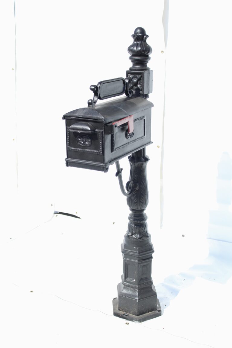 Barcelona Mailbox (1)