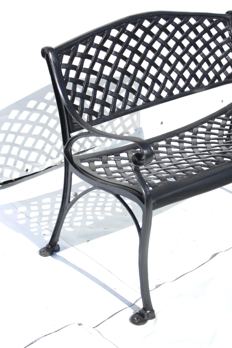 Crossweave Bench