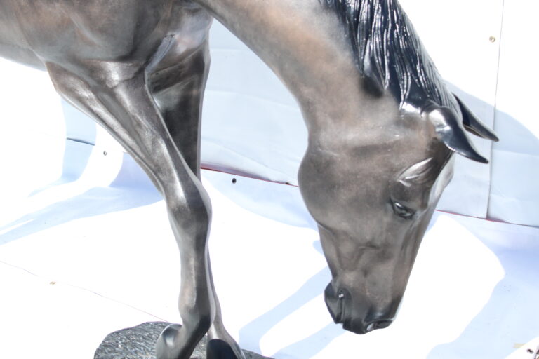 Grazing Horse - Cast Aluminum
