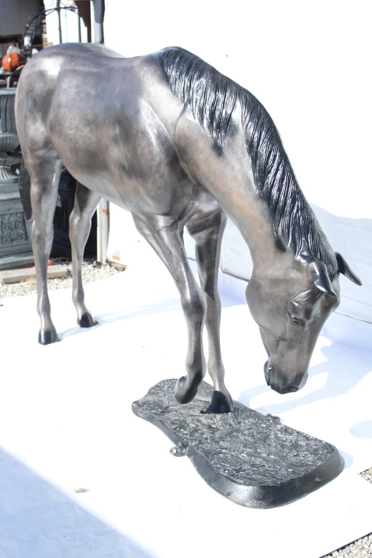 Grazing Horse - Cast Aluminum
