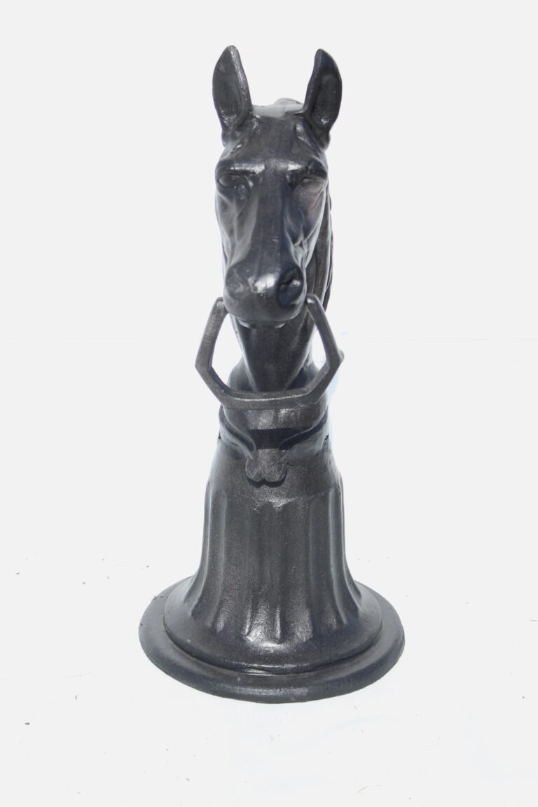 Triple Crown Horse Fence Head