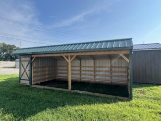 9X24 Horse Barn w/ 4' Tack Room