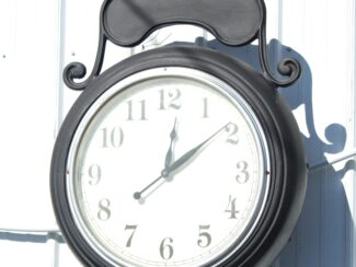 Compton Clock
