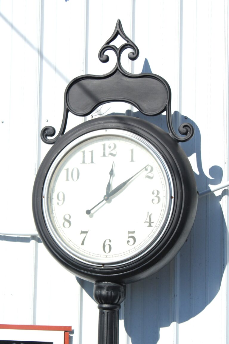 Compton Clock